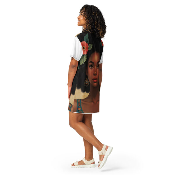 T-shirt dress - Image 2